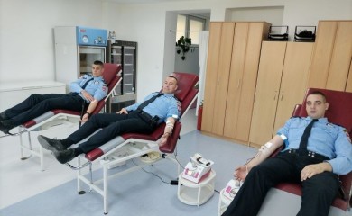 У традиционалној акцији крв даривала 43 припадника ПУ Фоча