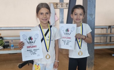 Успјешан наступ најмлађих фочанских тенисерки у Сарајеву