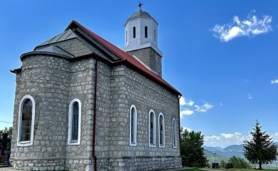 Сутра слава цркве у Челебићима- након славе креће њена обнова