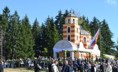 С освећењем Храма Свете великомученице Недјеље оживљава село
