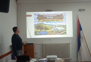 Нови Правилник о подстицајима доноси веће премије за узгој оваца, пчеларство и производњу млијека