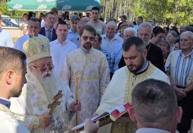 Свечано и саборно у Миљевини: Храм Светог пророка Илије прославио крсну славу