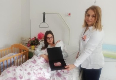 Ирис Павловић из Фоче уручен златник