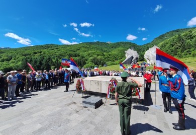 Обиљежена 83. годишњица Битке на Сутјесци: Чувати слободу и сјећање на јунаке славне епопеје