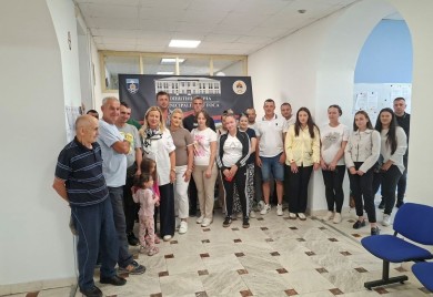Подијељено 40 сједалица за бебе