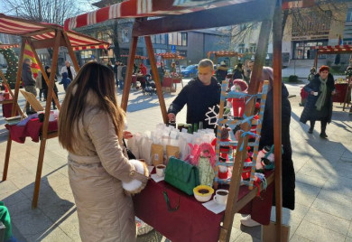 Сајмом креативаца почела „Зима у Фочи“