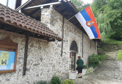 Храм Светог Николе и Фоча у четвртак славе крсну славу