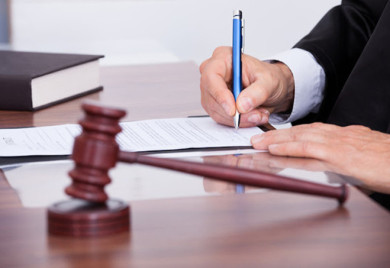 Пружање бесплатне правне помоћи у четвртак