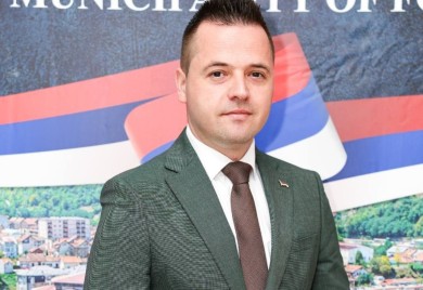 Вукадиновић: Вучинић исмијава домаћине и села, док се ми боримо за развој Фоче