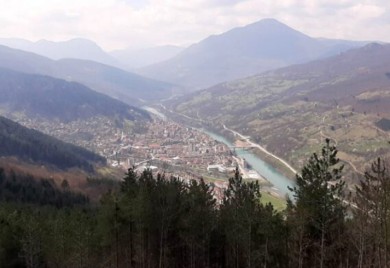 На Дубу у сриједу парастос за погинуле српске борце и цивиле из Превраћа