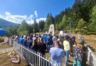 Папратна њива; Године пролазе, сјећање не блиједи и бол траје