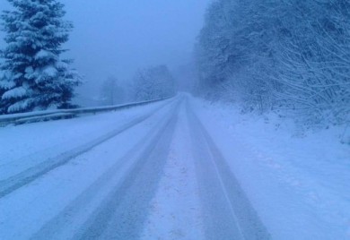 Svi putni pravci prohodni, bez struje više sela