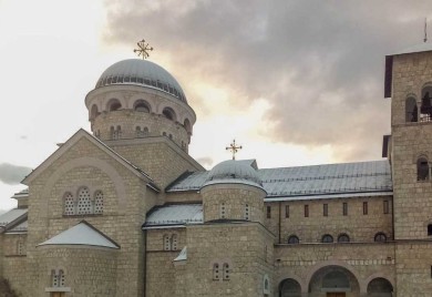 Без организованог славља, у поноћ молебан у Светосавском храму