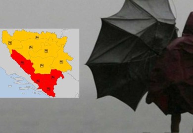 Због јаких удара вјетра издат црвени метеоаларм за Фочу