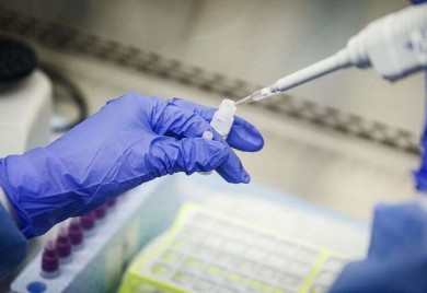 Стопирано тестирање студената док се не изради база података