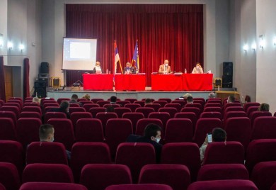 СО Фоча: Задужење због санирања посљедица вируса короне
