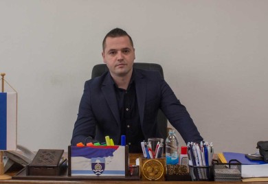 Вукадиновић честитао католицима Божић