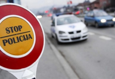 У Фочи реализована акција контроле саобраћаја путем „видео надзора“