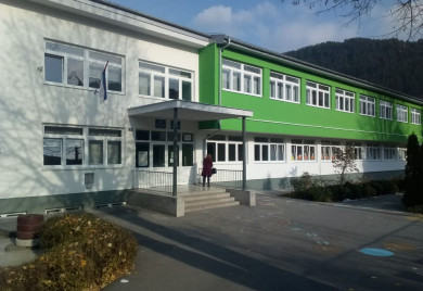 Дојаве о бомбама у школама лажне, од сутра редовна настава