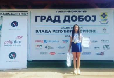 Миа Вуковић у Добоју освојила пети турнир у низу