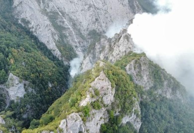 Кањон Хрчавке и даље гори