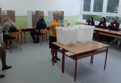 ОИК Фоча: До 15,00 часова гласало 40 одсто бирача