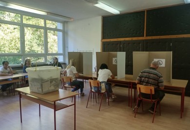 Излазност у Фочи 59,9 одсто