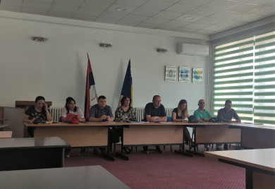 Неопходан јачи грађански активизам и одговорност одборника