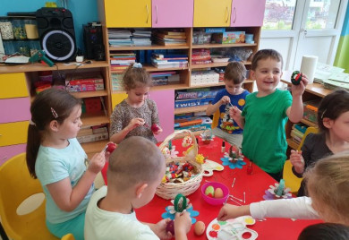 Најмлађи Фочаци креативношћу у сусрет Васкрсу