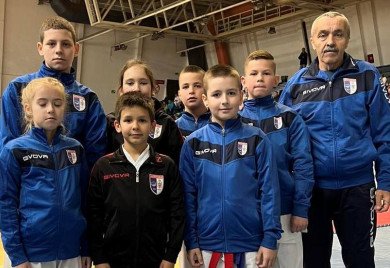 Шест медаља за Љубишњу на првенству регије у Билећи