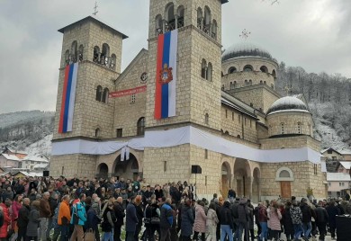 Светосавски храм - од темеља до освећења