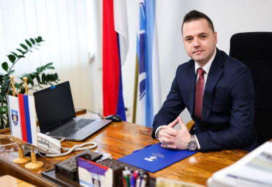 Вукадиновић: "Истрајно, вриједно и поштено настављамо и у 2025."