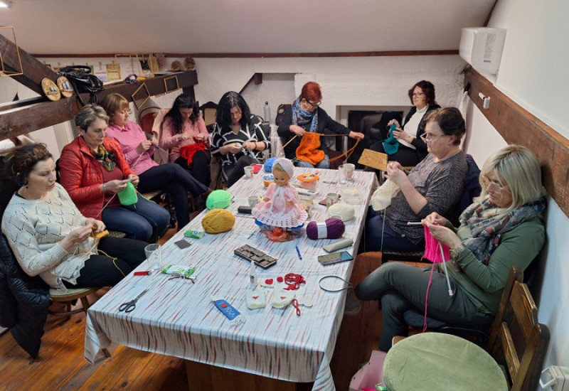 Удружење жена „Фоча“: Креативном енергијом до чувања традиције