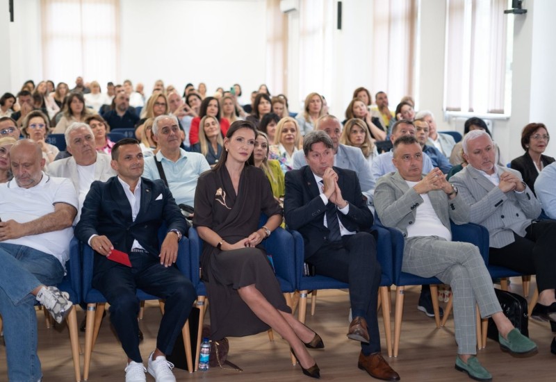 Алумнисти својим успјесима потврђују квалитет Медицинског факултета у Фочи