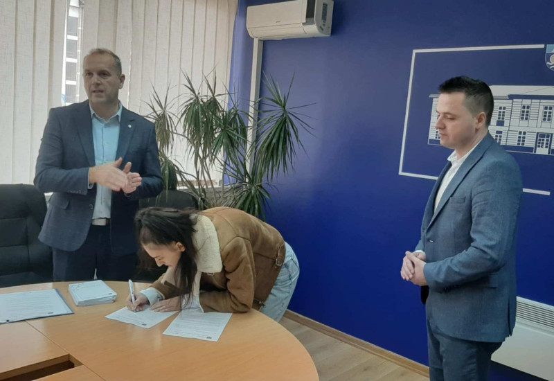 Шест од десет пословних идеја из Фоче задовољило критеријуме- додијељени грантови за самозапошљавање