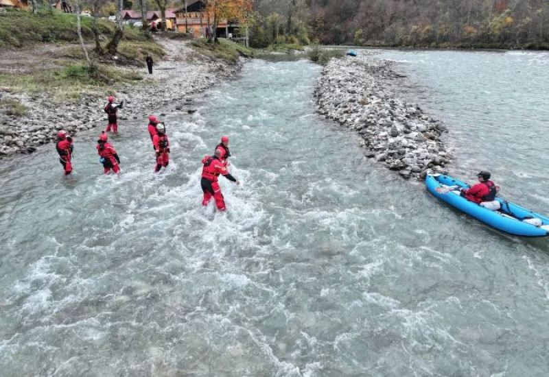 Вјежба спасилаца из Фоче и Плужина за већу безбједност на туристичким дестинацијама