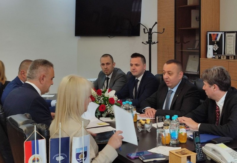 Минић: Фоча и околне општине заслужују улагања у Универзитетску болницу