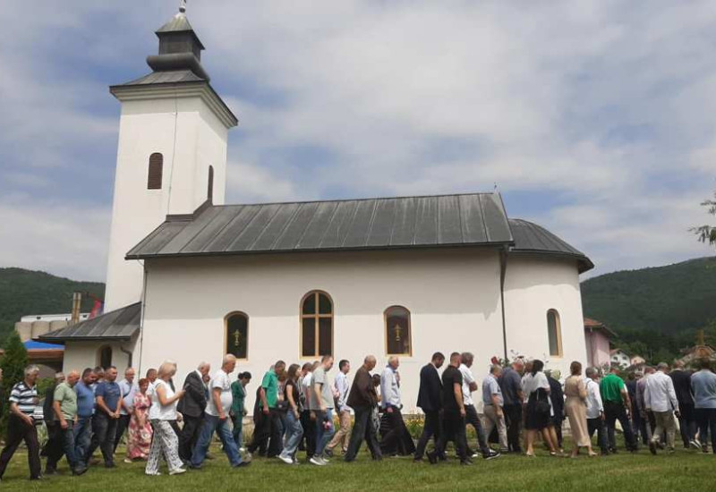 Духовски понедјељак сабрао Устикољане са свих страна свијета