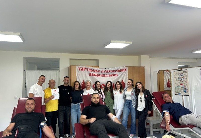 У Фочи још једна акција добровољног даривања крви: Студенти и гости из Билеће поново показали хуманост