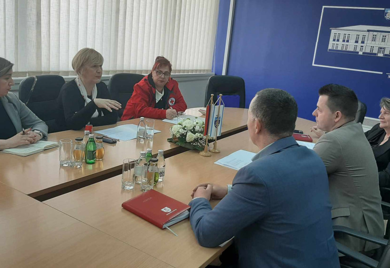 Општина и Швајцарски црвени крст настављају програм помоћи старим лицима