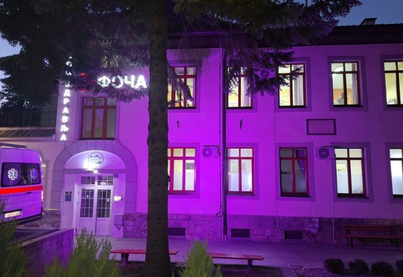 Дом здравља у ружичастом- подршка женама обољелим од рака дојке