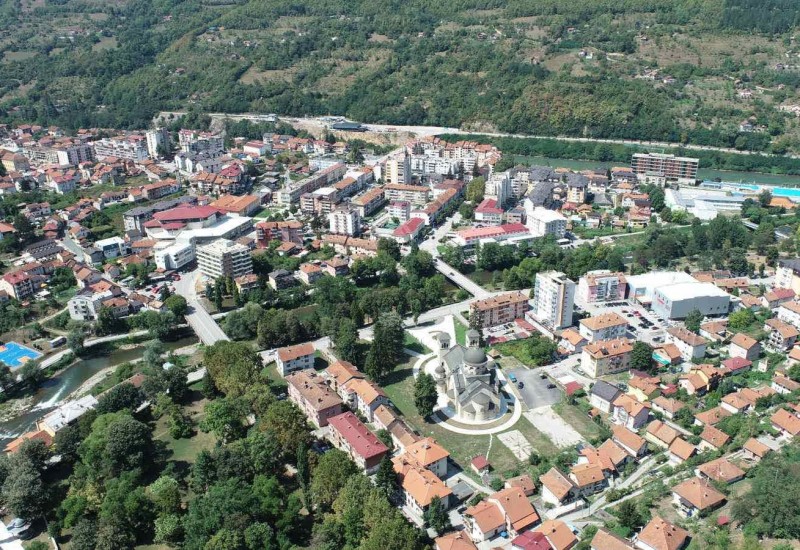 ОИК Фоча: Позив грађанима да се пријаве за предсједнике бирачких одбора и замјенике