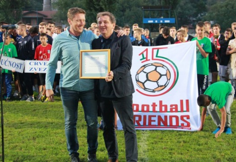 Priznanje za Fudbal frends od UEFA