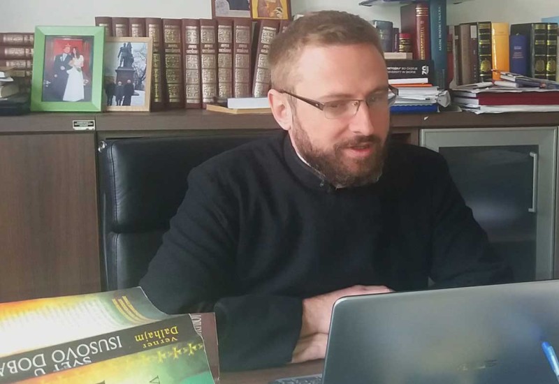 СПЦ  упозорила: Секташки леци у поштанским сандучићима
