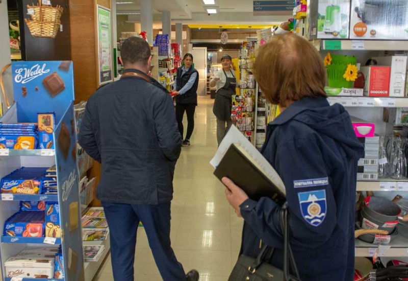 Продавнице викендом до 13.00 часова, повећан број инспектора