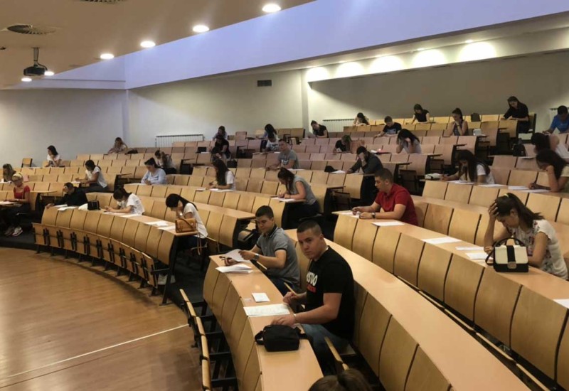 Економски факултет Пале уписује нову генерацију студената