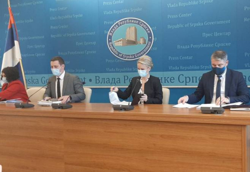 Забрањује се музика уживо у угоститељским објектима, организује рад од куће