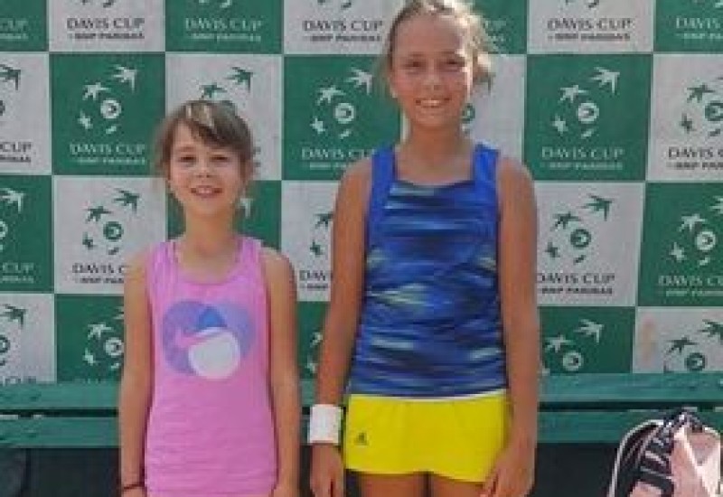 Миа Вуковић и Ирина Павловић окитиле се медаљама на турниру у Сарајеву