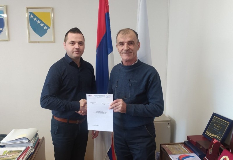 Измјењен Колективни уговор за запослене у Општинској управи