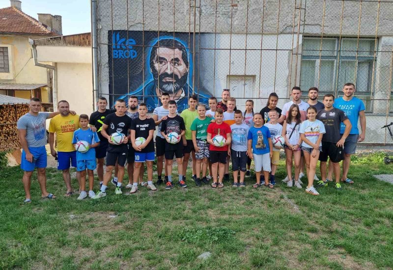 Фудбал френдс: Лопте омладини из Брода која чува сјећање на Икета